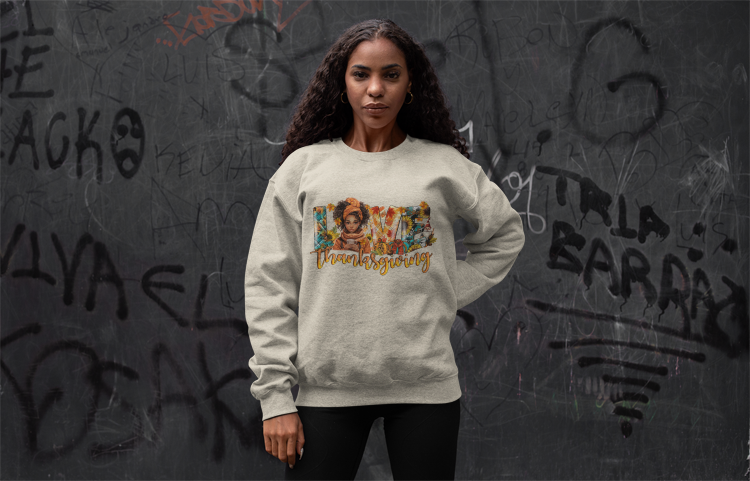 Love Thanksgiving Black Girl Sweatshirt – Cozy Holiday Essential